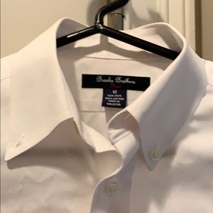 Brooks Brother Boys White Buttoned Down Size 12